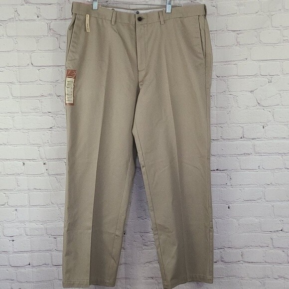 Haggar Classic Fit Comfort Waist Khaki Pants - Picture 1 of 12